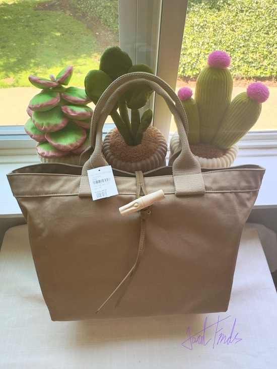 Longchamp Handbags - New with Nordstrom Tag🐫Longchamp
Desert Large Le Roseau Toile Cotton Canvas Tote